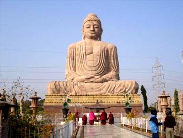 golden triangle with buddhist tour India