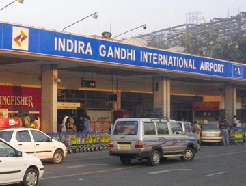 delhi airport transfer services