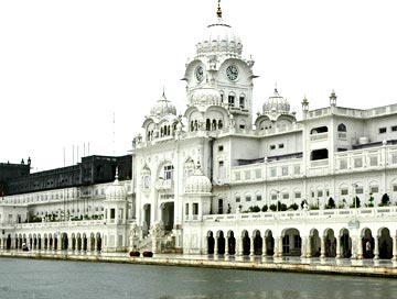 golden temple tour from Delhi
